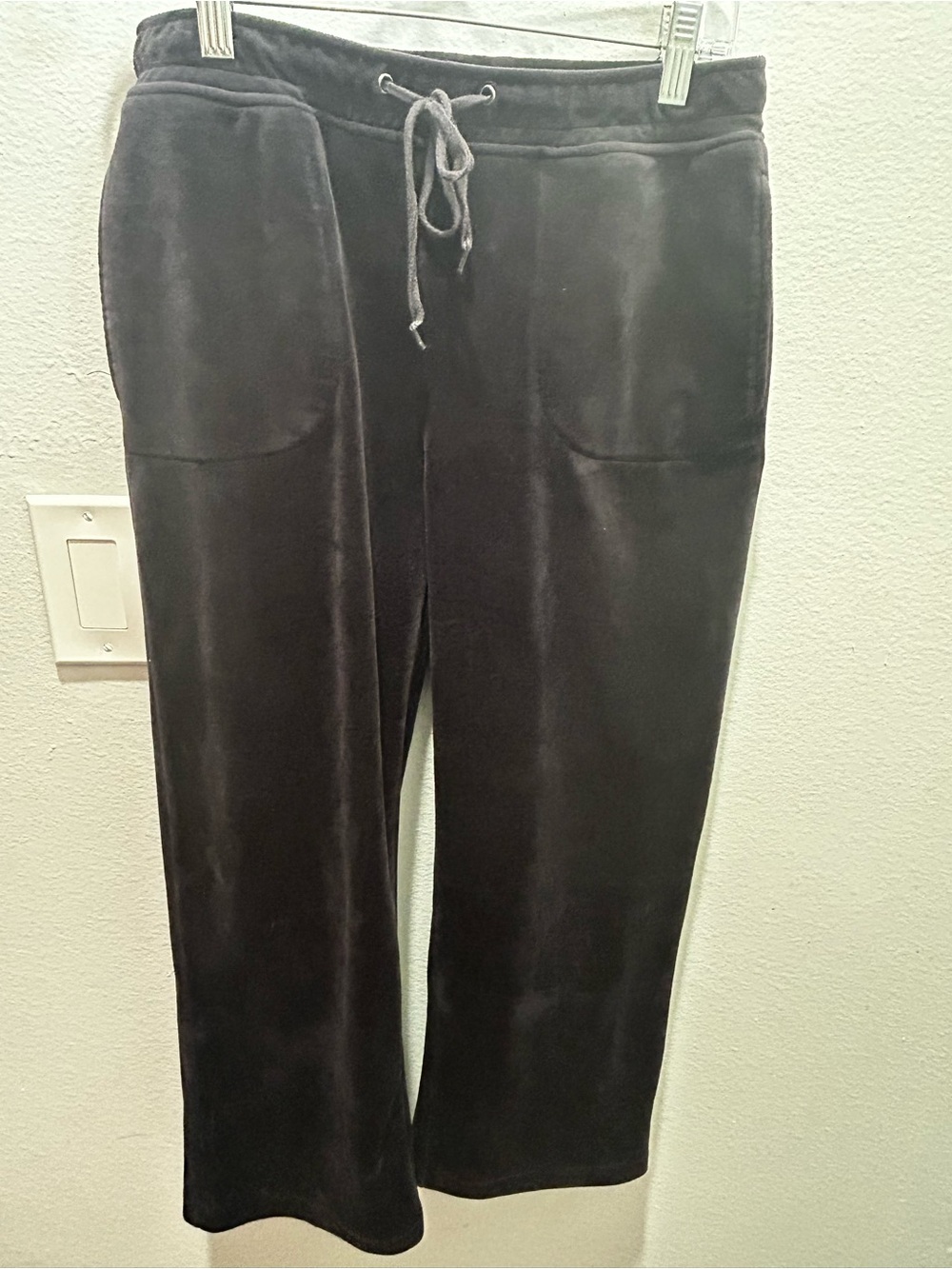 Ali Miles Black Velour Drawstring Joggers